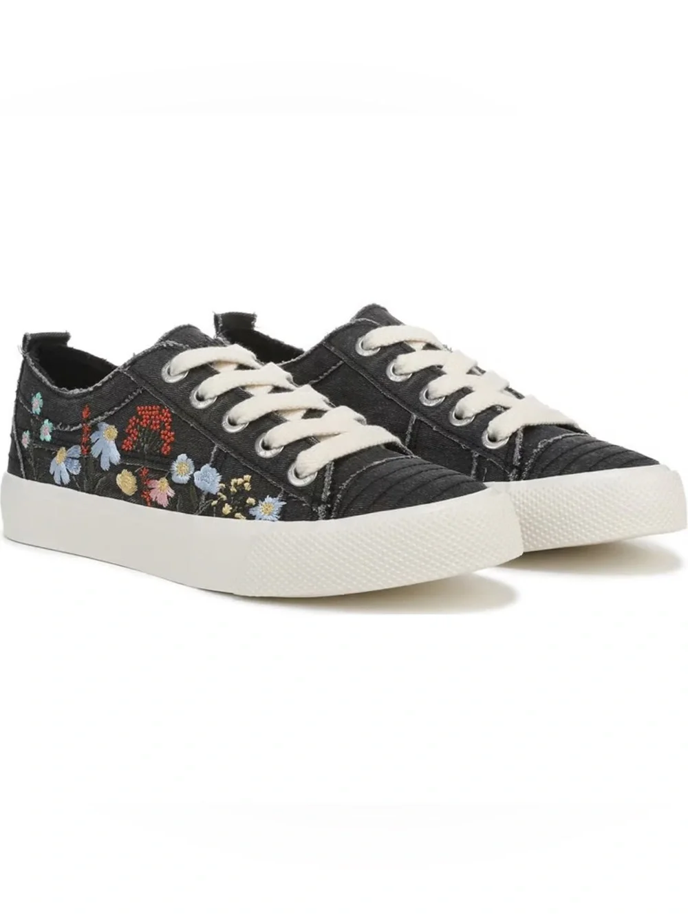 Blowfish Embroidered Black Canvas Lace-Up Sneakers